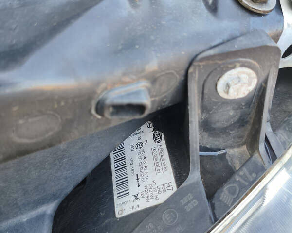 Белый Мерседес Вито, объемом двигателя 2.15 л и пробегом 361 тыс. км за 8950 $, фото 5 на Automoto.ua