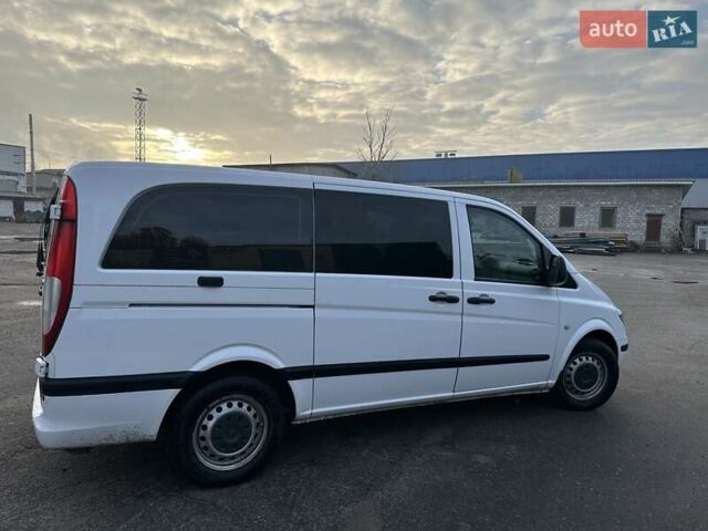 Белый Мерседес Вито, объемом двигателя 2.15 л и пробегом 290 тыс. км за 9200 $, фото 9 на Automoto.ua