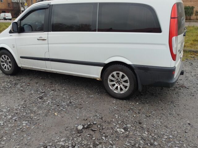 Белый Мерседес Вито, объемом двигателя 2.1 л и пробегом 490 тыс. км за 9300 $, фото 3 на Automoto.ua