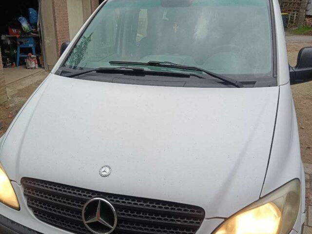 Белый Мерседес Вито, объемом двигателя 2.1 л и пробегом 504 тыс. км за 9499 $, фото 7 на Automoto.ua