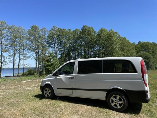 Білий Мерседес Віто, об'ємом двигуна 2.2 л та пробігом 447 тис. км за 9500 $, фото 2 на Automoto.ua