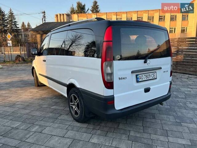 Белый Мерседес Вито, объемом двигателя 2.15 л и пробегом 458 тыс. км за 7400 $, фото 5 на Automoto.ua