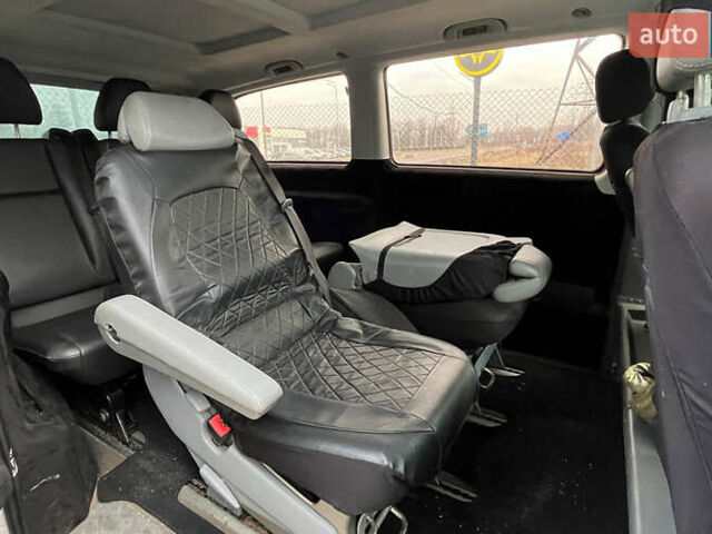 Белый Мерседес Вито, объемом двигателя 2.99 л и пробегом 320 тыс. км за 15000 $, фото 14 на Automoto.ua