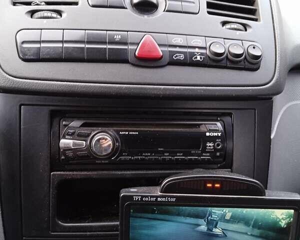 Мерседес Вито 2009 в Киеве на Automoto.ua Белый Мерседес Вито, объемом двигателя 2.15 л и пробегом 317 тыс. км за 8999 $, фото 50 на Automoto.ua