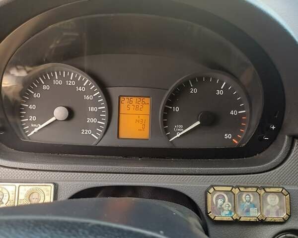 Мерседес Вито 2009 в Виннице на Automoto.ua Белый Мерседес Вито, объемом двигателя 2.15 л и пробегом 276 тыс. км за 9900 $, фото 3 на Automoto.ua