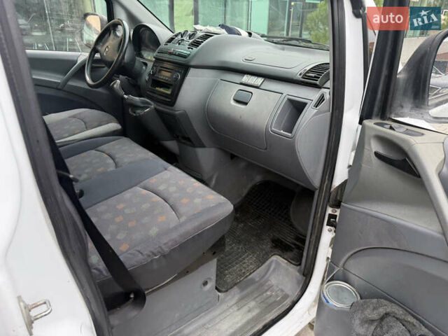 Мерседес Вито 2009 в Хмельницком на Automoto.ua Белый Мерседес Вито, объемом двигателя 2.15 л и пробегом 351 тыс. км за 5900 $, фото 6 на Automoto.ua