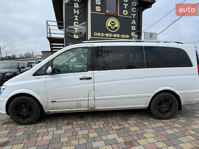 Белый Мерседес Вито, объемом двигателя 2.99 л и пробегом 320 тыс. км за 15000 $, фото 3 на Automoto.ua