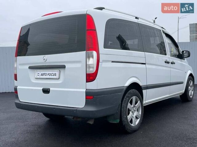 Белый Мерседес Вито, объемом двигателя 2.14 л и пробегом 258 тыс. км за 12990 $, фото 6 на Automoto.ua