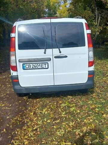 Білий Мерседес Віто, об'ємом двигуна 2.15 л та пробігом 242 тис. км за 10500 $, фото 4 на Automoto.ua