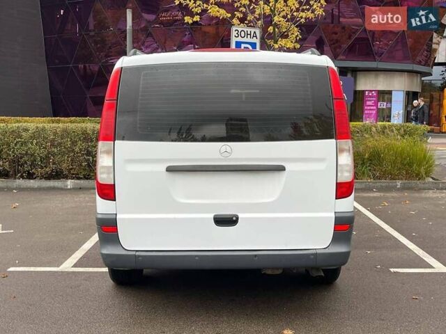 Белый Мерседес Вито, объемом двигателя 2.14 л и пробегом 258 тыс. км за 12990 $, фото 5 на Automoto.ua