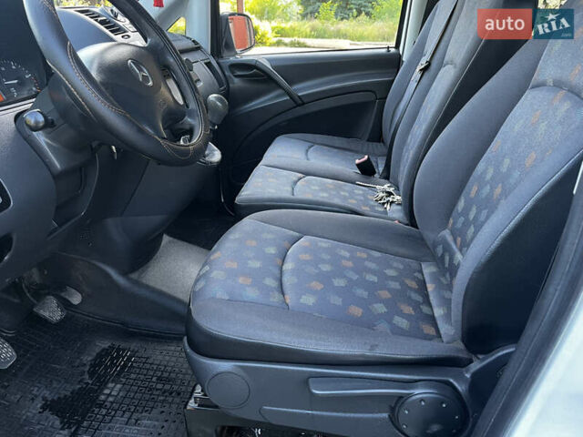 Білий Мерседес Віто, об'ємом двигуна 2.14 л та пробігом 394 тис. км за 12500 $, фото 18 на Automoto.ua