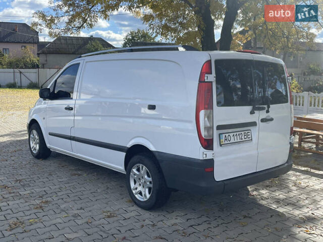 Белый Мерседес Вито, объемом двигателя 2.2 л и пробегом 340 тыс. км за 7300 $, фото 4 на Automoto.ua