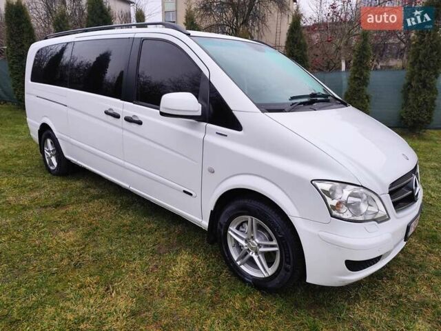 Белый Мерседес Вито, объемом двигателя 2.2 л и пробегом 245 тыс. км за 14999 $, фото 2 на Automoto.ua