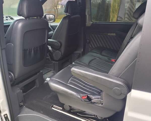 Белый Мерседес Вито, объемом двигателя 2.2 л и пробегом 245 тыс. км за 14999 $, фото 20 на Automoto.ua