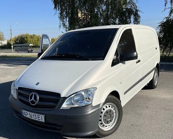 Білий Мерседес Віто, об'ємом двигуна 2.14 л та пробігом 374 тис. км за 9000 $, фото 4 на Automoto.ua