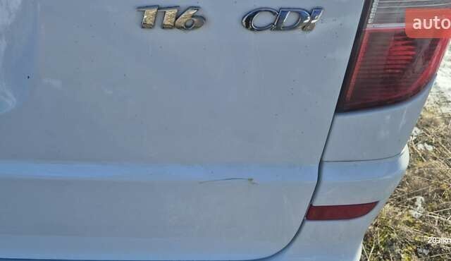 Білий Мерседес Віто, об'ємом двигуна 2.2 л та пробігом 588 тис. км за 13400 $, фото 10 на Automoto.ua