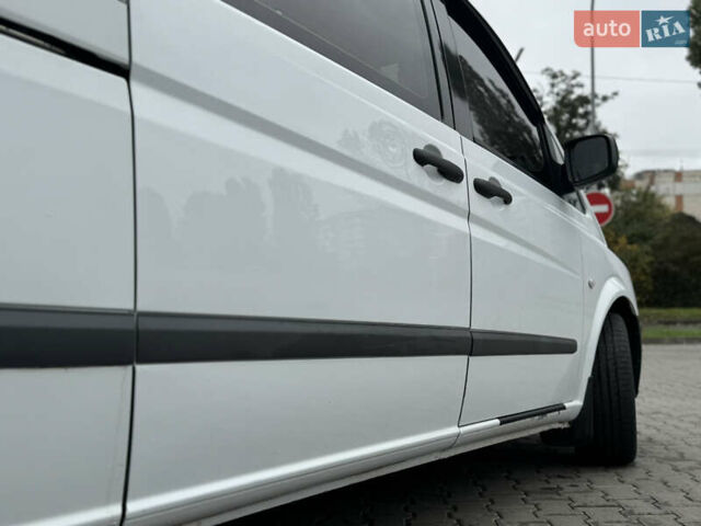 Белый Мерседес Вито, объемом двигателя 2.14 л и пробегом 292 тыс. км за 11750 $, фото 18 на Automoto.ua