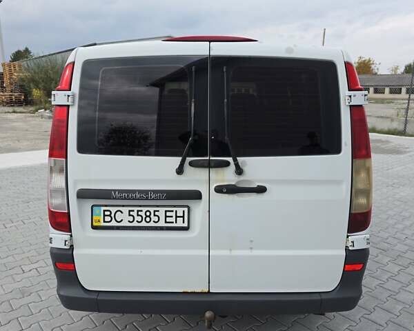 Мерседес Вито 2011 в Львове на Automoto.ua Белый Мерседес Вито, объемом двигателя 2.99 л и пробегом 485 тыс. км за 14000 $, фото 9 на Automoto.ua