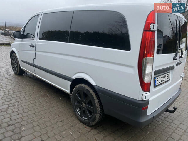 Белый Мерседес Вито, объемом двигателя 2.14 л и пробегом 211 тыс. км за 12500 $, фото 4 на Automoto.ua