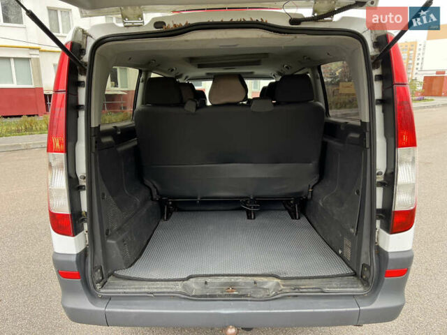 Белый Мерседес Вито, объемом двигателя 2.14 л и пробегом 317 тыс. км за 12500 $, фото 25 на Automoto.ua