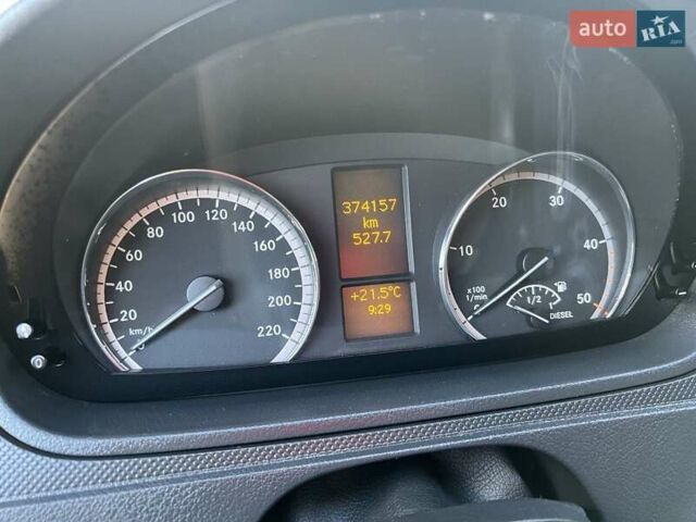 Білий Мерседес Віто, об'ємом двигуна 2.14 л та пробігом 374 тис. км за 9000 $, фото 30 на Automoto.ua