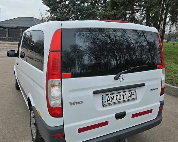 Білий Мерседес Віто, об'ємом двигуна 2.14 л та пробігом 201 тис. км за 18200 $, фото 5 на Automoto.ua