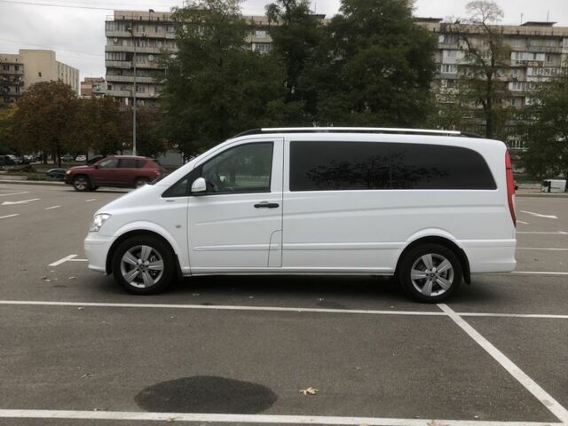 Белый Мерседес Вито, объемом двигателя 2.1 л и пробегом 290 тыс. км за 15200 $, фото 4 на Automoto.ua