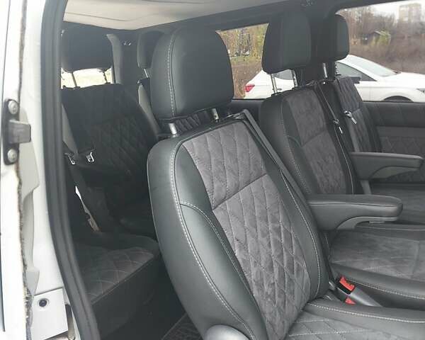 Белый Мерседес Вито, объемом двигателя 2.14 л и пробегом 274 тыс. км за 13000 $, фото 20 на Automoto.ua