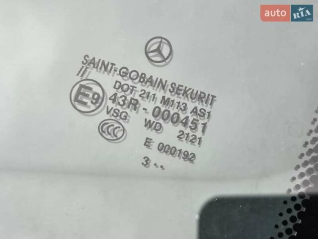 Білий Мерседес Віто, об'ємом двигуна 2.14 л та пробігом 201 тис. км за 18200 $, фото 12 на Automoto.ua
