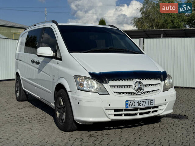 Белый Мерседес Вито, объемом двигателя 2.15 л и пробегом 387 тыс. км за 7500 $, фото 4 на Automoto.ua