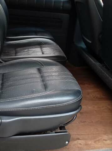 Мерседес Вито 2012 в Одессе на Automoto.ua Белый Мерседес Вито, объемом двигателя 2.14 л и пробегом 220 тыс. км за 12500 $, фото 5 на Automoto.ua