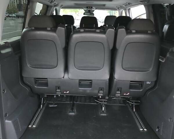 Белый Мерседес Вито, объемом двигателя 2.14 л и пробегом 290 тыс. км за 15200 $, фото 10 на Automoto.ua