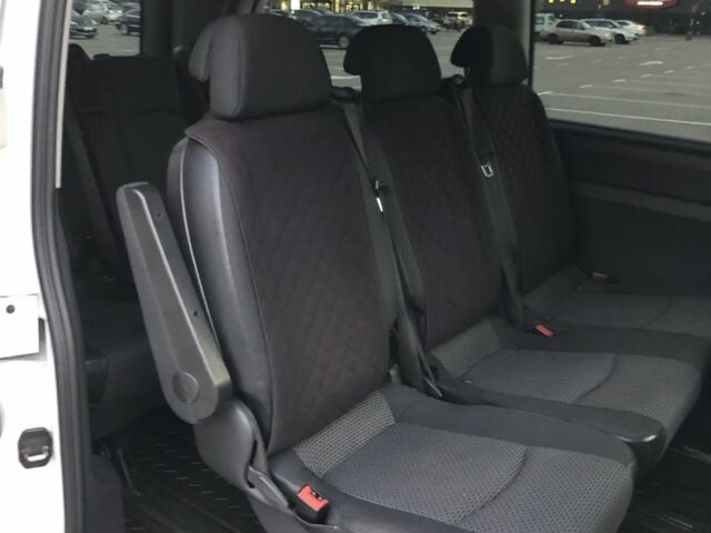 Белый Мерседес Вито, объемом двигателя 2.1 л и пробегом 290 тыс. км за 15200 $, фото 6 на Automoto.ua