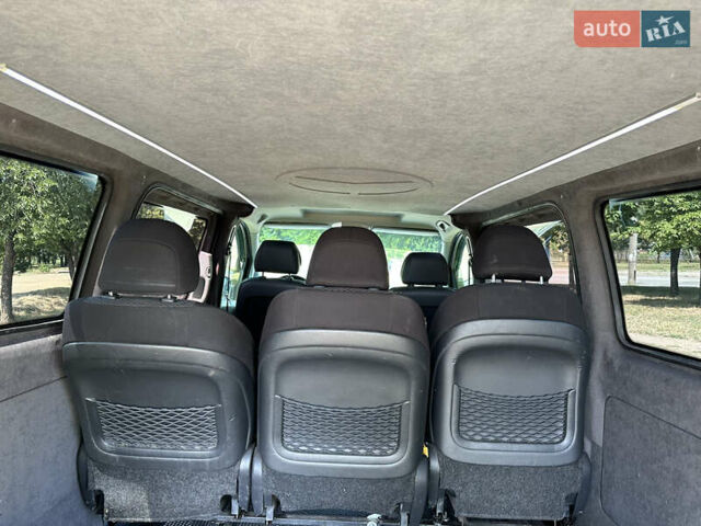 Белый Мерседес Вито, объемом двигателя 2.2 л и пробегом 216 тыс. км за 16800 $, фото 63 на Automoto.ua