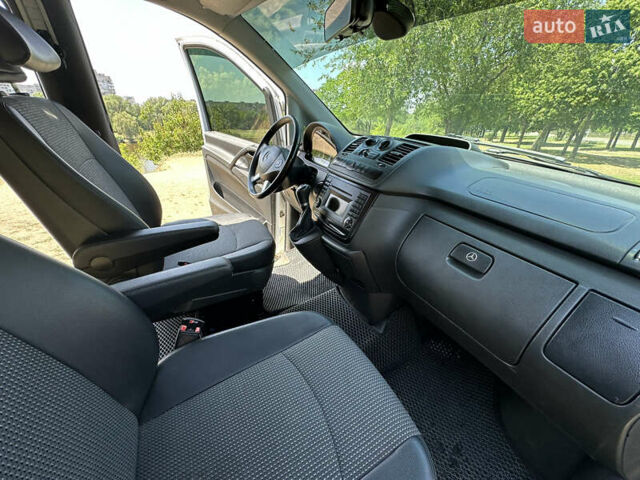 Белый Мерседес Вито, объемом двигателя 2.2 л и пробегом 216 тыс. км за 16800 $, фото 44 на Automoto.ua