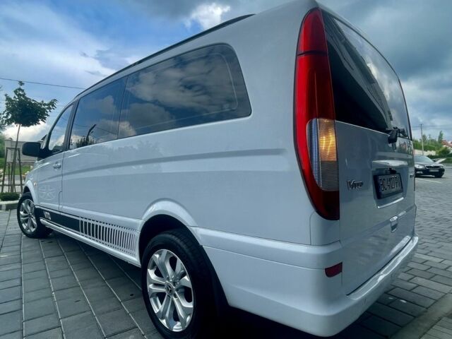 Белый Мерседес Вито, объемом двигателя 2.2 л и пробегом 345 тыс. км за 12777 $, фото 2 на Automoto.ua