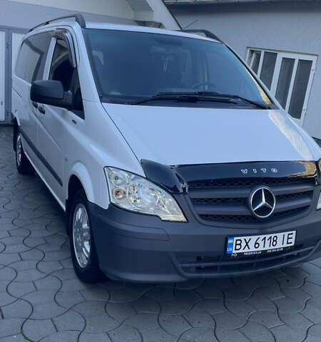 Белый Мерседес Вито, объемом двигателя 2.14 л и пробегом 310 тыс. км за 12500 $, фото 6 на Automoto.ua