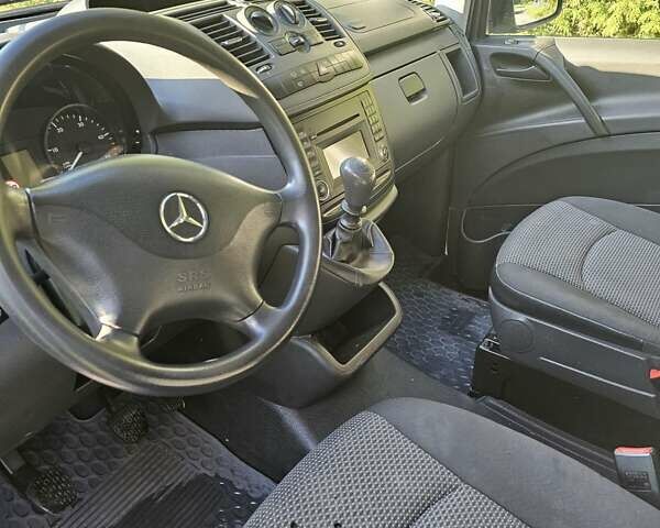 Мерседес Вито 2013 в Сторожинце на Automoto.ua Белый Мерседес Вито, объемом двигателя 2.2 л и пробегом 302 тыс. км за 10200 $, фото 10 на Automoto.ua