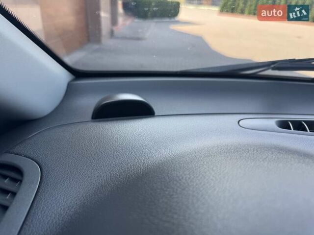 Мерседес Вито 2013 в Виноградове на Automoto.ua Белый Мерседес Вито, объемом двигателя 2.14 л и пробегом 296 тыс. км за 10700 $, фото 34 на Automoto.ua