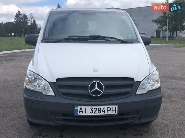 Білий Мерседес Віто, об'ємом двигуна 2.15 л та пробігом 356 тис. км за 12700 $, фото 1 на Automoto.ua
