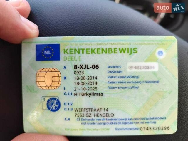 Белый Мерседес Вито, объемом двигателя 2.15 л и пробегом 197 тыс. км за 17200 $, фото 22 на Automoto.ua