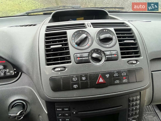 Білий Мерседес Віто, об'ємом двигуна 2.14 л та пробігом 195 тис. км за 14999 $, фото 42 на Automoto.ua