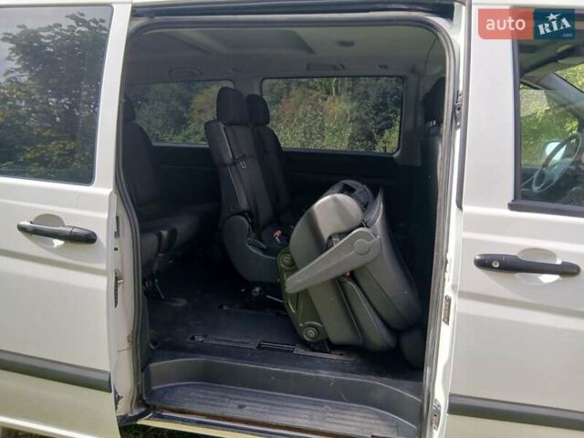 Білий Мерседес Віто, об'ємом двигуна 2.2 л та пробігом 290 тис. км за 15400 $, фото 13 на Automoto.ua