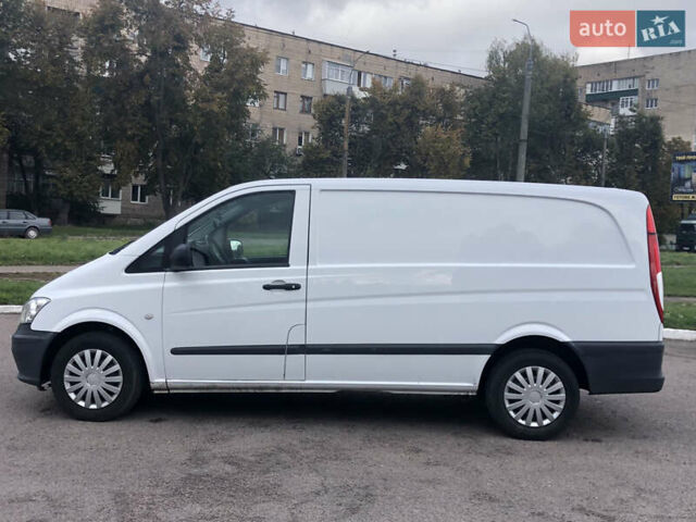 Білий Мерседес Віто, об'ємом двигуна 2.15 л та пробігом 356 тис. км за 12700 $, фото 6 на Automoto.ua