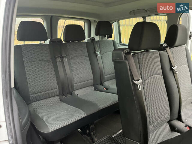 Білий Мерседес Віто, об'ємом двигуна 2.14 л та пробігом 195 тис. км за 14999 $, фото 37 на Automoto.ua