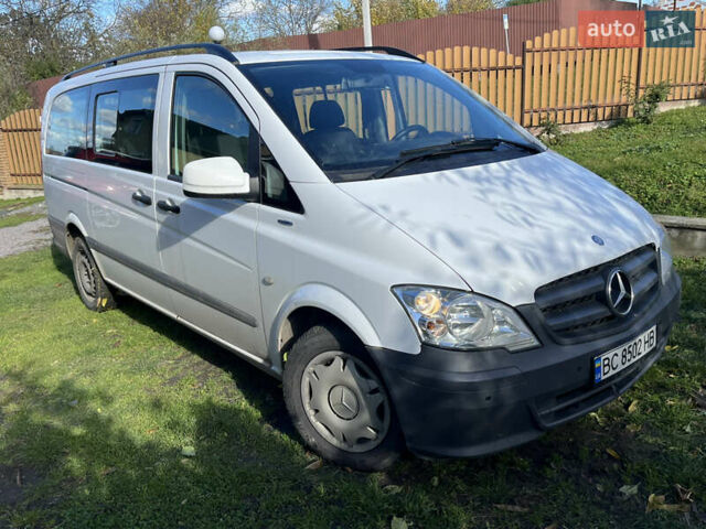 Белый Мерседес Вито, объемом двигателя 2.14 л и пробегом 195 тыс. км за 15999 $, фото 1 на Automoto.ua