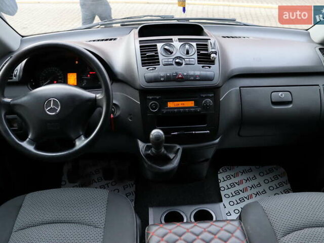Білий Мерседес Віто, об'ємом двигуна 2.2 л та пробігом 321 тис. км за 17900 $, фото 23 на Automoto.ua