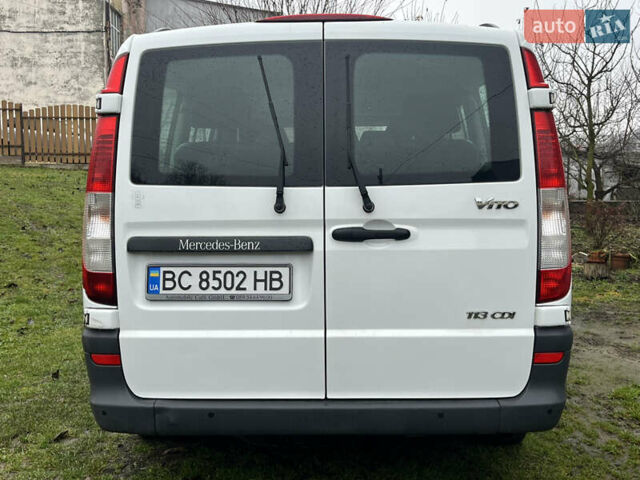 Білий Мерседес Віто, об'ємом двигуна 2.14 л та пробігом 195 тис. км за 14999 $, фото 7 на Automoto.ua