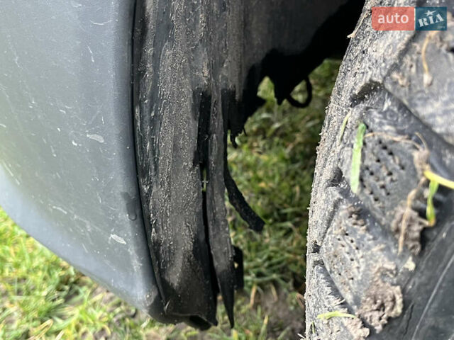 Білий Мерседес Віто, об'ємом двигуна 2.14 л та пробігом 195 тис. км за 14999 $, фото 17 на Automoto.ua