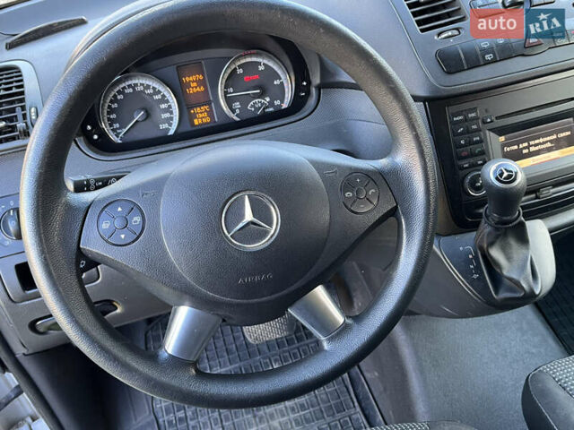 Белый Мерседес Вито, объемом двигателя 2.14 л и пробегом 195 тыс. км за 15999 $, фото 30 на Automoto.ua